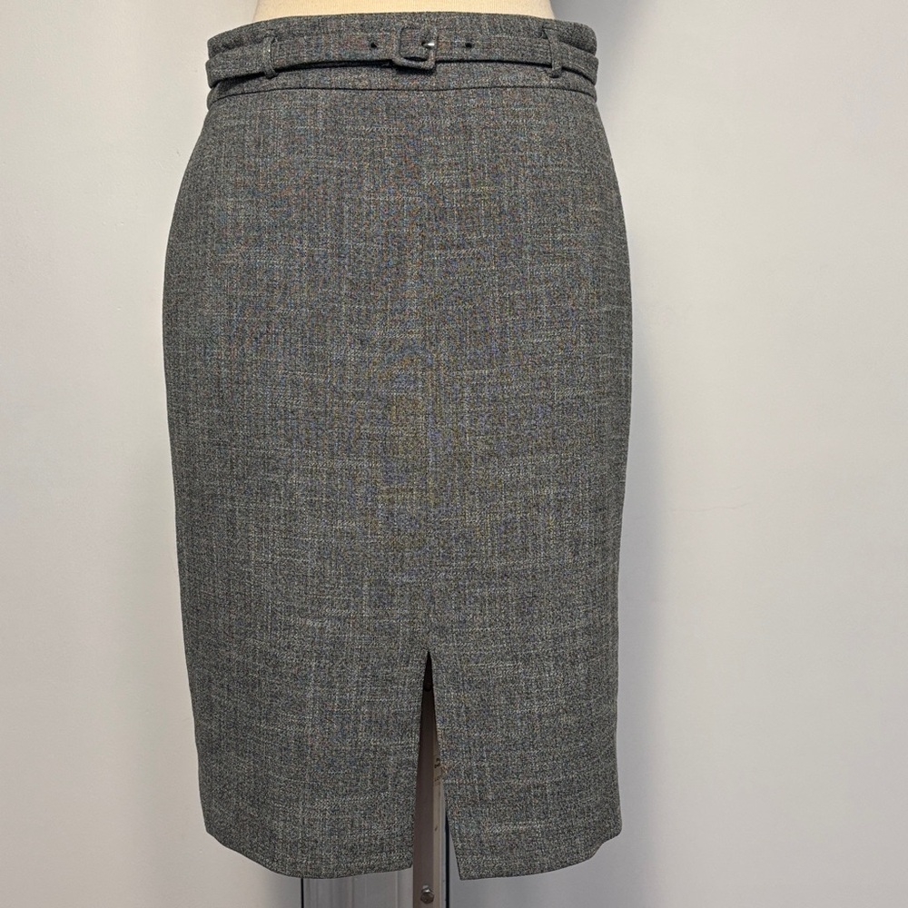 Classy professional Ann Taylor belted Charcoal Textured skirt with back zipper 6